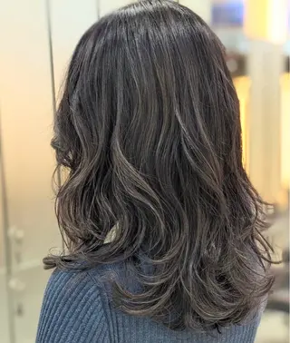 カラー 🍀火曜以外予約⭕ 安藤澪央☘️のヘアスタイル