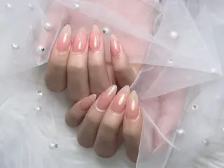 ネイル 新宿AOI フォルム重視のネイルデザイン