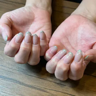 ネイル HENRIETTA NAILSALONのネイルデザイン