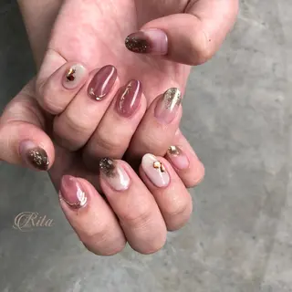 ネイル Rio 𓍼のネイルデザイン