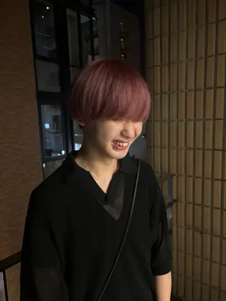 メンズ 韓国ヘア/ブリーチ無 しWカラー/オリーブのヘアスタイル