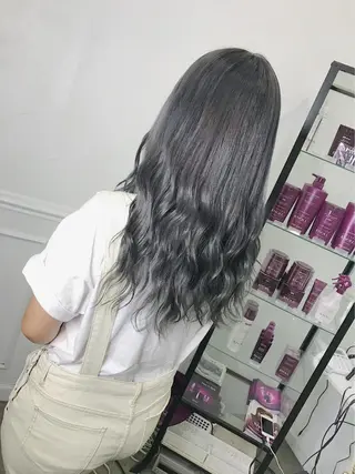 セミロング 💍艶カラー KAREN💍のヘアスタイル