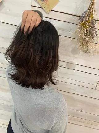 ミディアム ハッシュカット/ボブ /レイヤー/彩奈のヘアスタイル