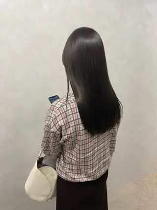 ロング カラー ミウラ サクラコのヘアスタイル