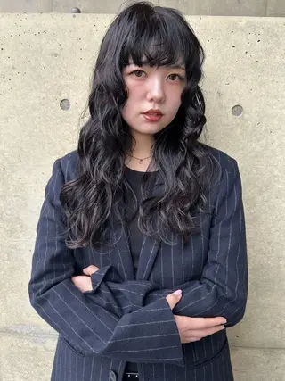 ロング パーマ 青木未羽/ベージュ /透明感カラー/松本のヘアスタイル