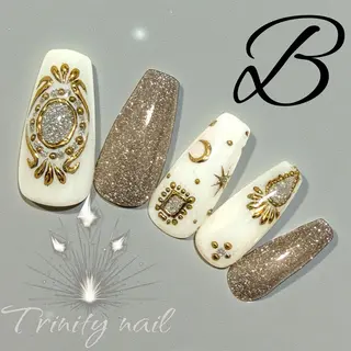 ネイル nailsalon  Trinity所属・K. yu-kaのネイルデザイン