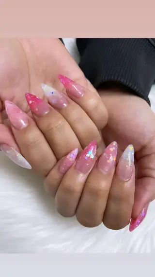 ネイル BINERVA所属・BINERVA nail salonのネイルデザイン