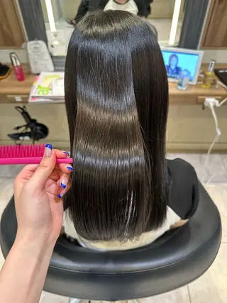 ロング パーマ×レイヤー| カラー カホ🪩🤍のヘアスタイル