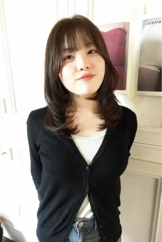 ミディアム RINKA 岡崎美容室のヘアスタイル
