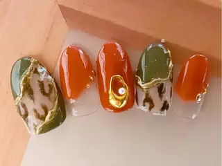 ネイル f'bloom  L’ecrinのネイルデザイン