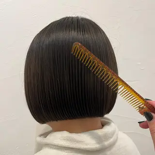 ミディアム 伊藤ゆかり/髪質改善 /透明感カラーのヘアスタイル