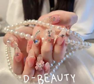 ネイル D-BEAUTY Nailsalonのネイルデザイン