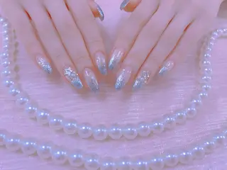 ネイル はぴねす所属・横浜 美夢のネイルデザイン