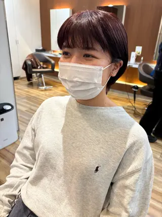 ショート カラー 池田理紗/メンズ カット/切りっぱなしのヘアスタイル