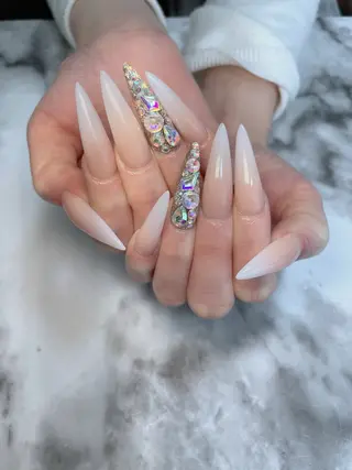 ネイル salon de belnetta所属・kayo 💅のネイルデザイン