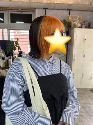 ショート カラー Mi moのヘアスタイル