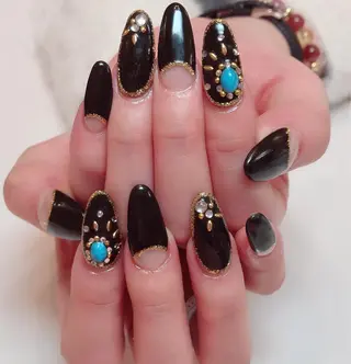 カラー ネイル Q Free nailsのネイルデザイン