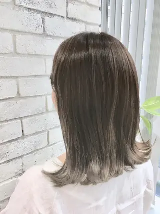 ミディアム カラー タワラ　ソウタ Directorのヘアスタイル