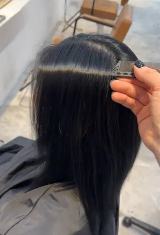 ミディアム 髪質改善カラー× 美髪ストレート前出のヘアスタイル