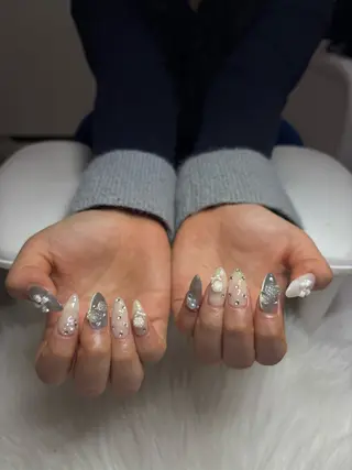 ネイル MACHÉRIE青山 🎀のネイルデザイン