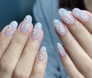 ネイル Pure&Rich Nailのネイルデザイン