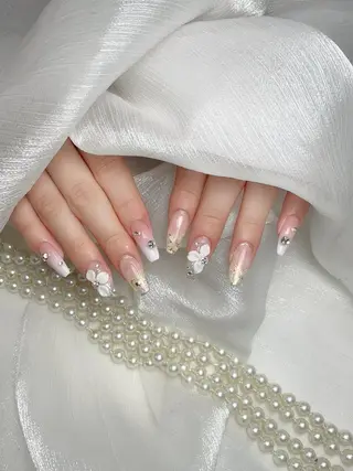 ネイル ENsalon akiのネイルデザイン