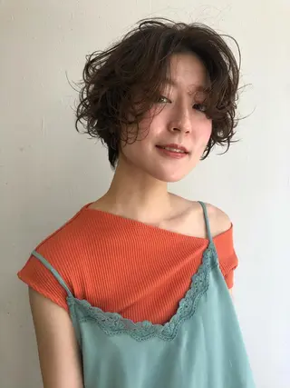 ショート カラー 🌈圧倒的デザイン力 内井省吾のヘアスタイル
