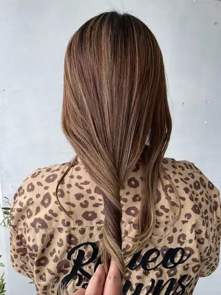 ロング カラー かわさき ともやのヘアスタイル