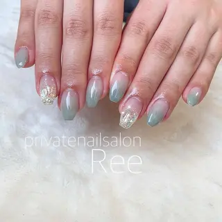 ネイル 知花 梨花のネイルデザイン