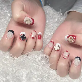 ネイル Nail&eye Belire 新宿のネイルデザイン