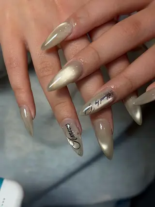 ネイル CoMo Nail Studio所属・CoMo Nailのネイルデザイン