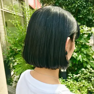 ショート カラー N° jillva ♦️川端裕司♦️のヘアスタイル