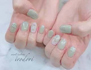 ネイル ﾌｨﾙｲﾝ専門ﾈｲﾙｻﾛﾝ彩 博多駅前店所属・ネイルサロン 彩 irodoriのネイルデザイン