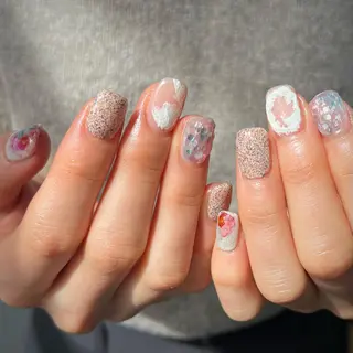 ネイル Nico所属・Nico🌛 Karenのネイルデザイン