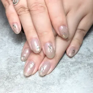 ネイル 塩見 聖子のネイルデザイン