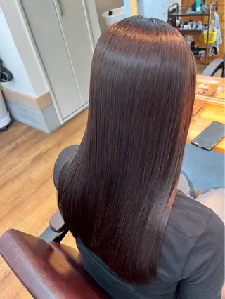 ロング カラー 《髪質改善 UN BLEACH》のヘアスタイル