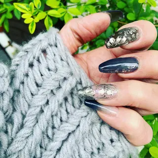 ネイル nail.gorin所属・吉村 優子のネイルデザイン