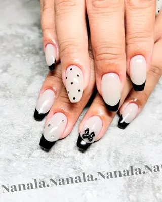 ネイル Nanala. LUNAのネイルデザイン