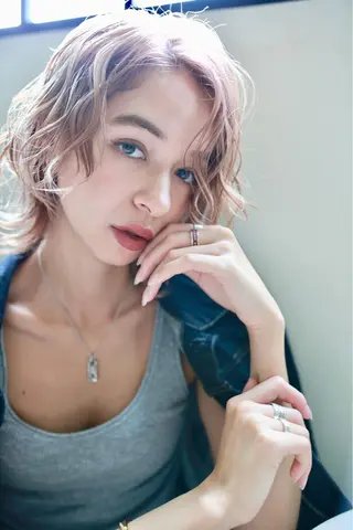 ミディアム カラー パーマ ヘアアレンジ メンズ キッズ ネイル マツエク・マツパ 🌈デザインヘア職人 Kaede🌈のヘアスタイル