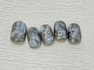 ネイル 寺崎 葉月のネイルデザイン