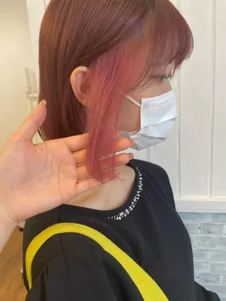 ショート カラー ヘアアレンジ 小倉 愛里のヘアスタイル