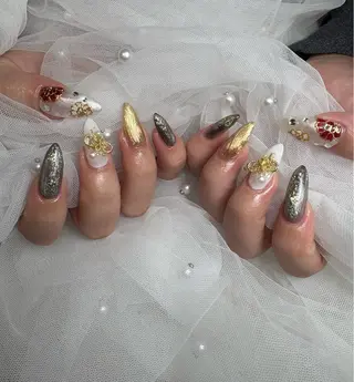 ネイル 黒須莉奈 IRYのネイルデザイン