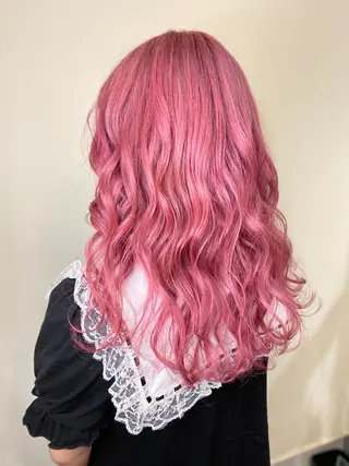 セミロング ゆぴ☾‪/推しカラー /ハイトーンのヘアスタイル