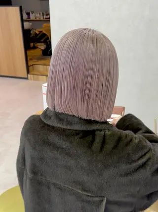 ショート カラー ヒラ マツのヘアスタイル