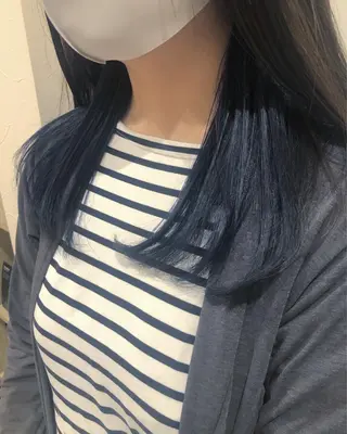 ミディアム カラー 韓国🇰🇷レイヤー 映える顔周り🩷のヘアスタイル