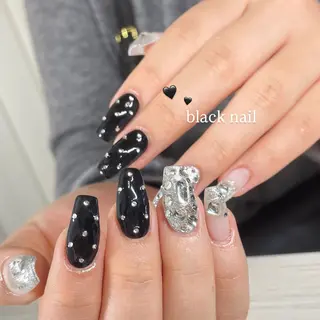 ネイル 佐藤 月衣のネイルデザイン