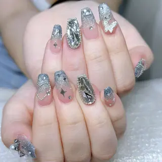 ネイル Queens ひなのネイルデザイン