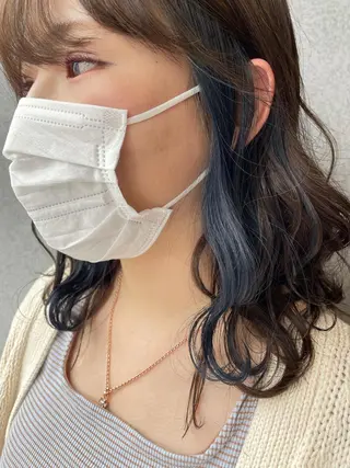 セミロング カラー 櫻井 未悠のヘアスタイル
