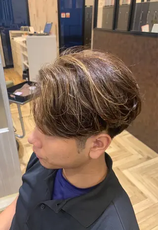 メンズ 深井 さやのヘアスタイル