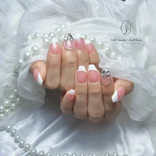 ネイル M2 BEAUTY Marieのネイルデザイン